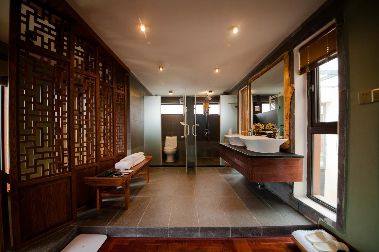 Walden Lugu Lake Zen Retreat Ninglang Yi Exterior foto